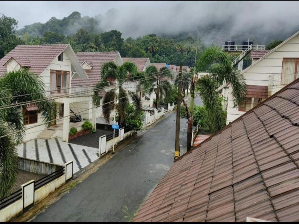 Nest Resorts Athirappilly Exterior foto